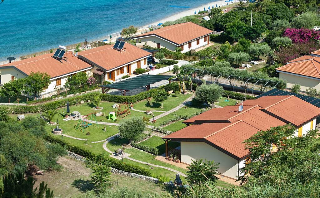 Le Casette Sul Mare Капо-Ватикано Экстерьер фото