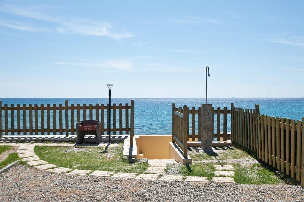 Le Casette Sul Mare Капо-Ватикано Экстерьер фото